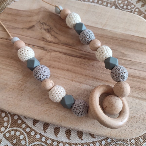 Nursing necklace - carrying necklace - silicone and natural wood - mom gift - birth gift