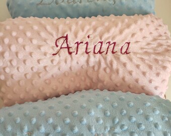 Fleece blanket minky fabric personalized birth gift embroidered with first name for baby and children