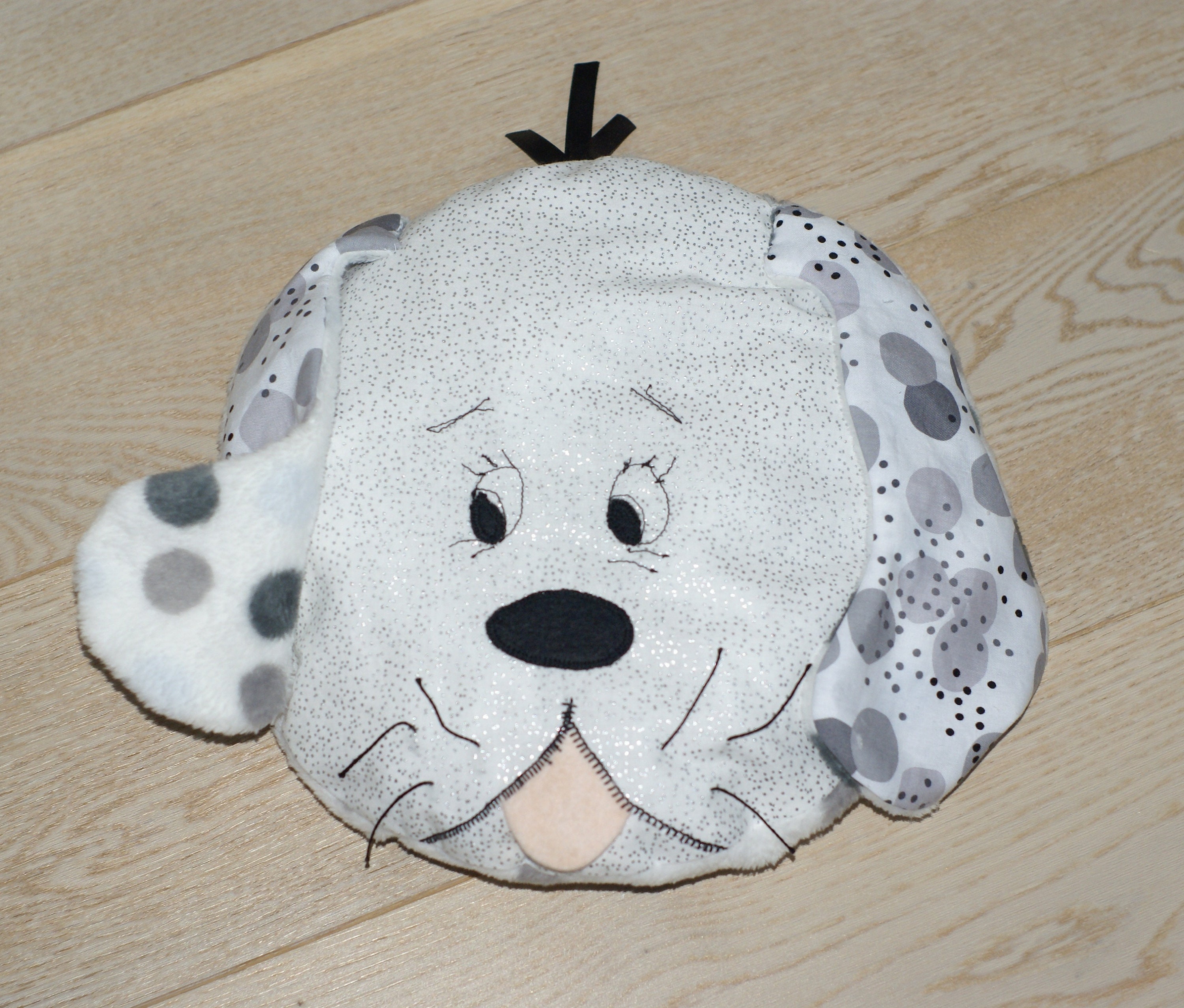 Coussin Chien Brodé Velours