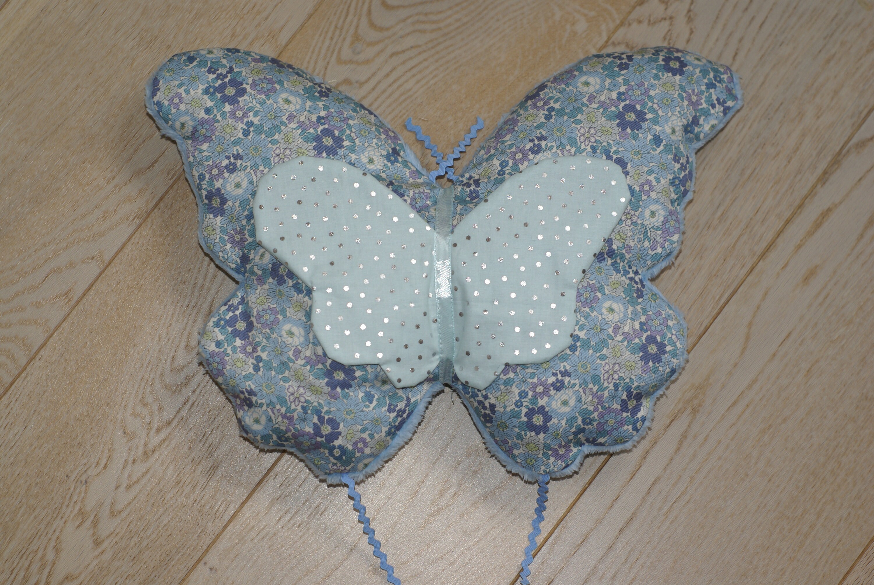 Coussin Déhoussable Liberty Papillon