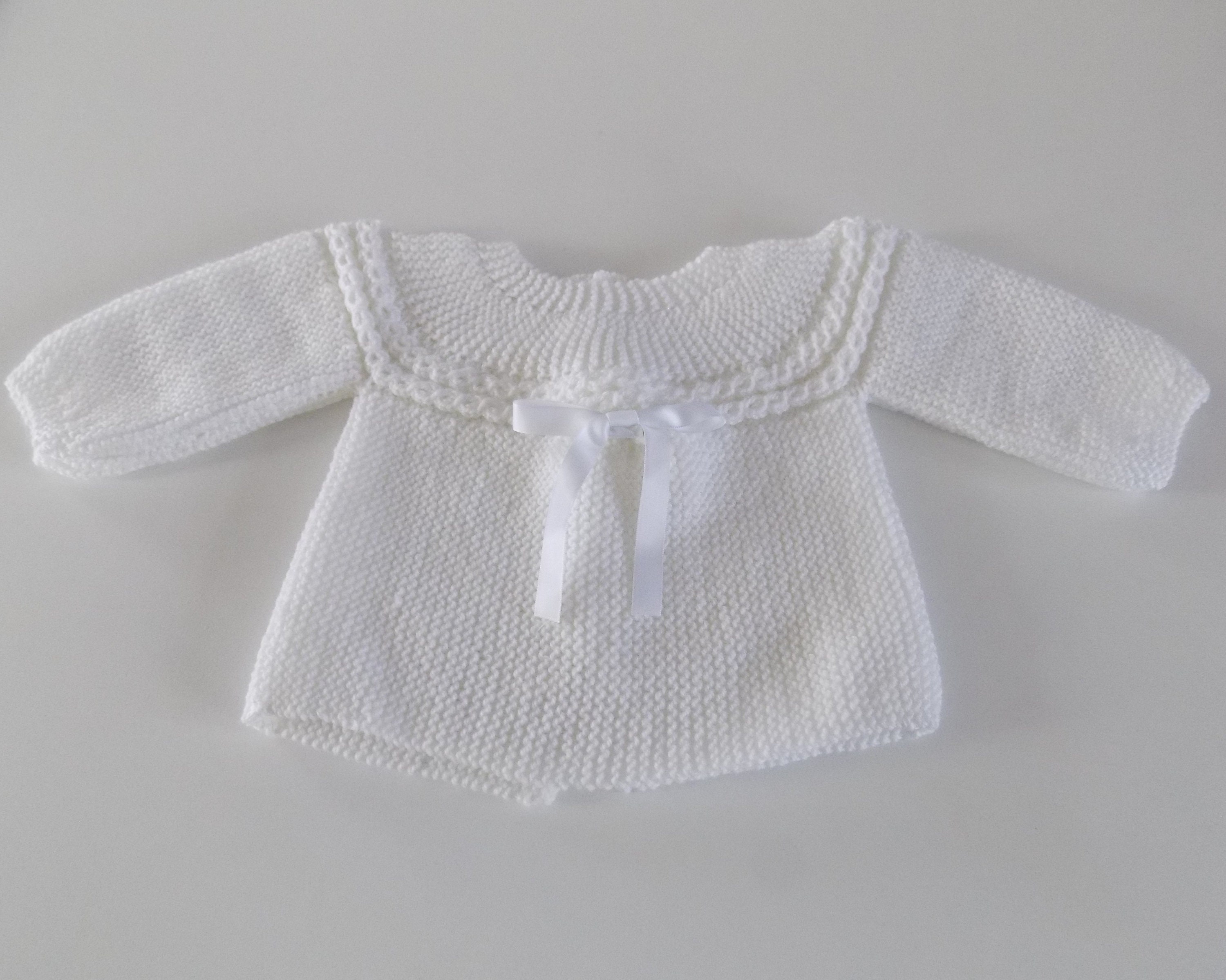 Brassière bébé à fleurs crochet 1/3 / Baby sweaters flowers crochet 