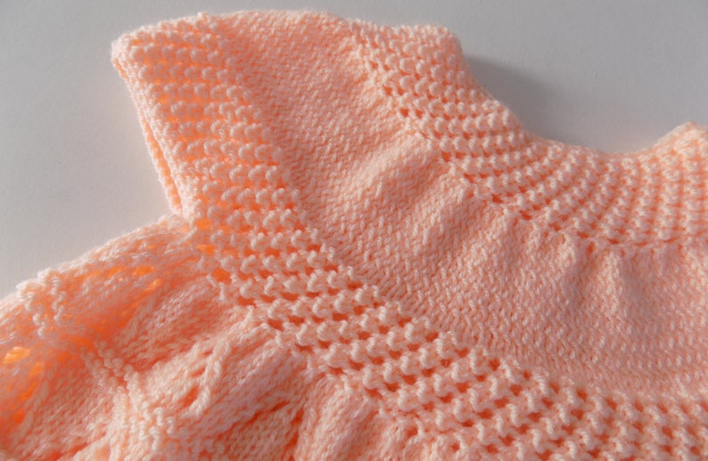 Hand-knitted baby dress, salmon color, size 3 to 6 months. image 8