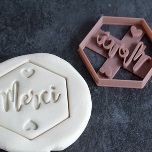 Merci cookie cutter - French word cookie cutter - Teacher cookie cutter - Cookie cutter for Wedding favor - Babyshower favor - French touch