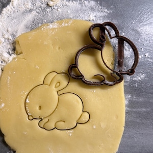 Emporte-pièce Lapin. Emporte-pièce Lapin de Pâques. Moule pour biscuit Lapin de Pâques. Emporte-pièce Pâques. Easter cookie cutter