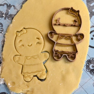 Gingerbread girl cookie cutter XL - Gingerbread cookie cutter - Winter cookie cutter - Christmas cookie cutter - Cookie cutter - Christmas