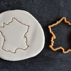 Ausstechform aus Frankreich. Plätzchenform in der Form von Frankreich. Form für französische Kekse. Ausstechform. Land: Frankreich.