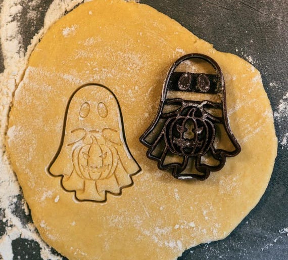 Emporte-pièce Fantôme et citrouille. Emporte-pièce Fantôme. Moule pour biscuits Halloween. Emporte-pièce Halloween. Halloween cookie cutter