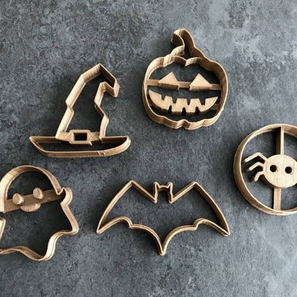 El juego de 5 cortadores de galletas de Halloween de Cookie Box. Juego de 5 cortadores de galletas de Halloween: calabaza, murciélago, fantasma y araña