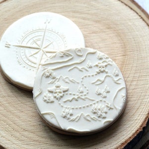 Tampon embosseur Carte trésor Pirates. Plaque de texture Pirates. Fondant embosser Pirate. Tampon pour pâte à sucre Anniversaire pirate.
