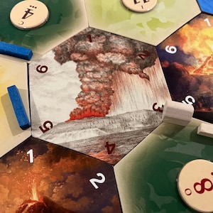 Maléfice historique du volcan - Édition spéciale de l&#39;éruption du Krakatoa de 1883 - compatible avec les extensions Catan&#39;s Settlers of Catan, Seafarers et Catan
