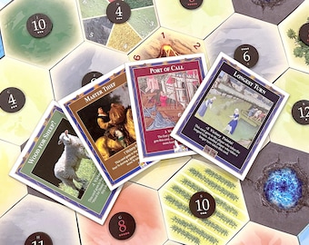 Pakiet 4! Najdłuższa tura, Drewno na owce, Mistrz złodziejstwa i karty Port of Call są kompatybilne z Catan's Settlers of Catan i rozszerzeniami