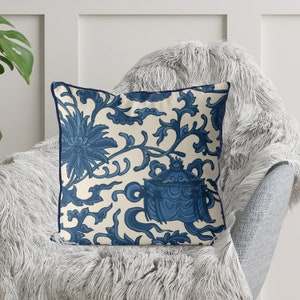 Blue and white cushion cover, Chinoiserie pillows modern oriental decor oriental pillow covers hampton style chinoiserie cushion asian decor