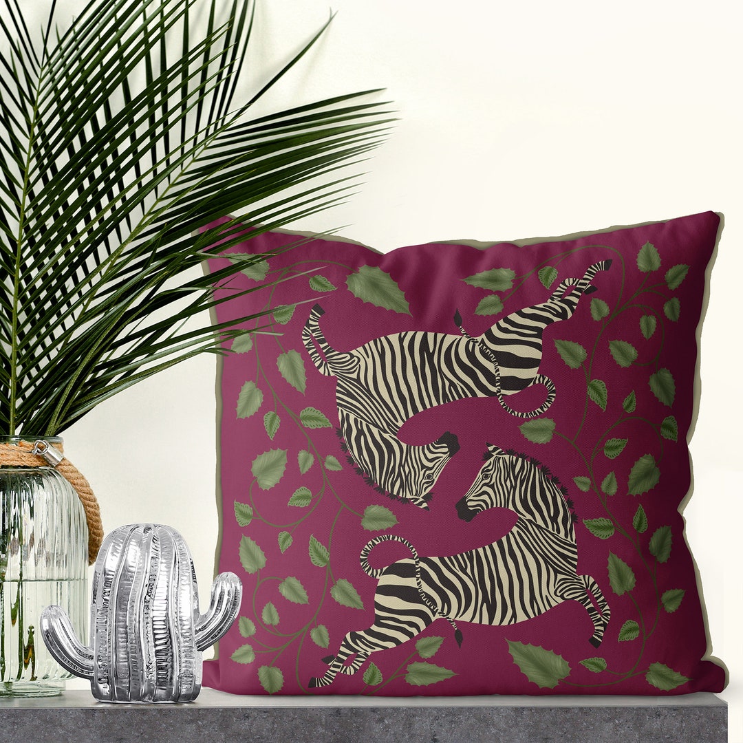 バッグ A VACATION PILLOW zebra il_fullxfull.5610611903_6pfh.jpg