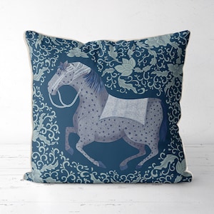 Chinoiserie pillow covers, oriental horse cushion, blue and white pillows, oriental decor chinoiserie cushion asian pillow cover uk shop