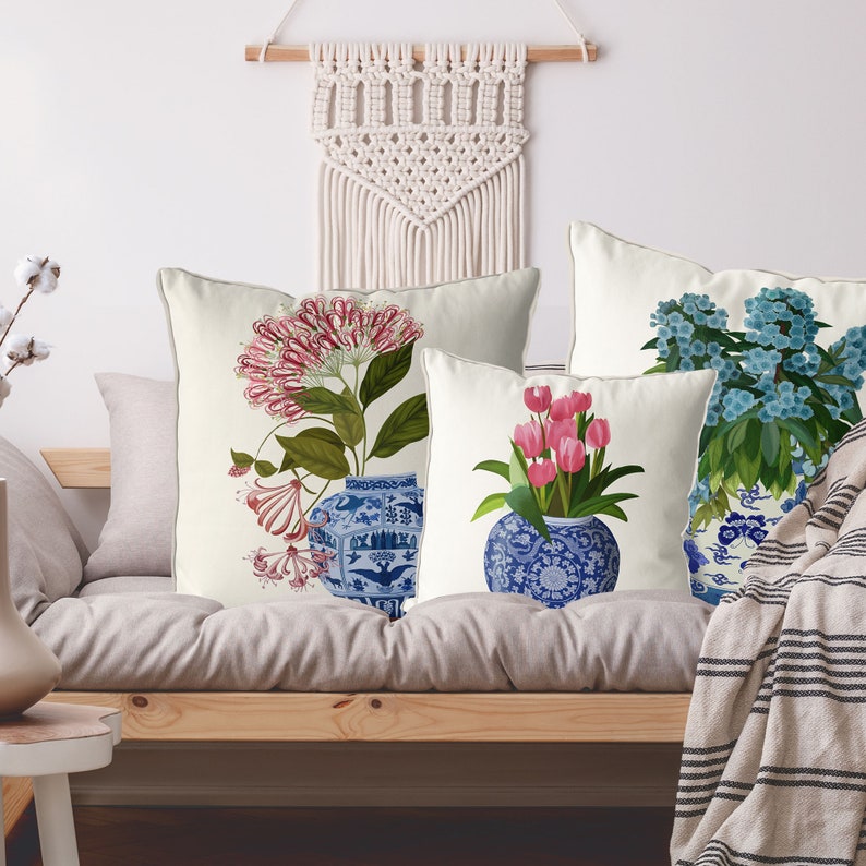 FifiBadgerDesigns Chinoiserie Vase Pillow Cover - Thumbnail 2