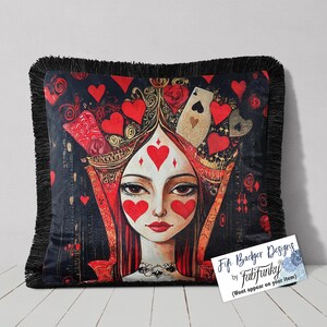 Queen Of Hearts luxe fluwelen kussensloop met franjes, Alice in Wonderland speelkaart, handgemaakte kussenhoes, maximalistisch funky decor