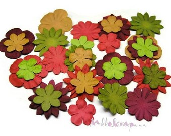 Fleurs papier multicolores, fleurs papier Dovecraft, embellissement fleurs, fleurs scrapbooking, 30 pièces