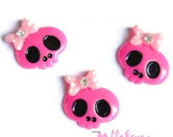 Skulls, skulls, scrapbooking embellishment, 3 pieces