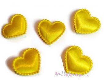 Small hearts appliques, fabric hearts, fabric embellishment, scrapbooking, 10 pieces