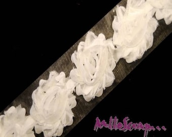 Ribbon flowers, ribbon fabric organza, embellishment flowers, scrapbooking flowers, 3 pieces