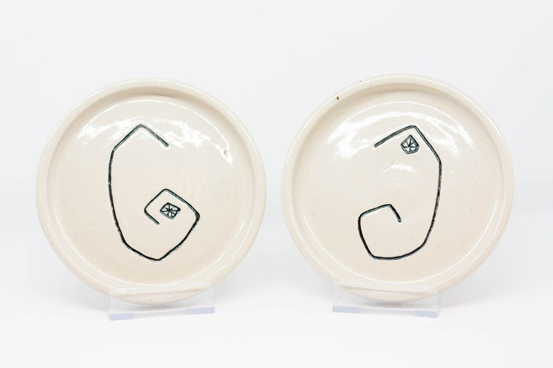 Set of ceramic Cubists plates image 3