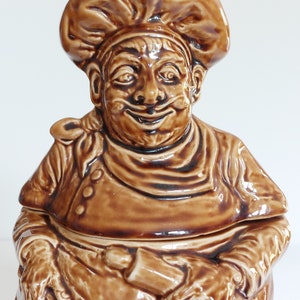 Vintage Sadler LARGE Ceramic Baker Character-Novelty Lidded Flour Storage Dish! image 8