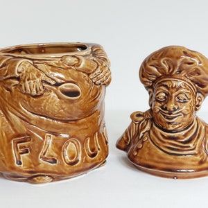 Vintage Sadler LARGE Ceramic Baker Character-Novelty Lidded Flour Storage Dish! image 3