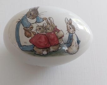 From England Tin Metal Easter Egg Box Peter Rabbit With Carrot on