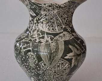 Charming Blakeney Ironstone Staffordshire England Green + White Toothbrush Holder/ Vase
