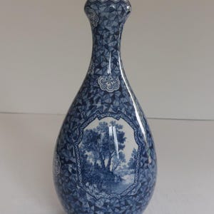 Rare Villeroy & Boch Flamande Antique 8.5&quot; Vase c1920