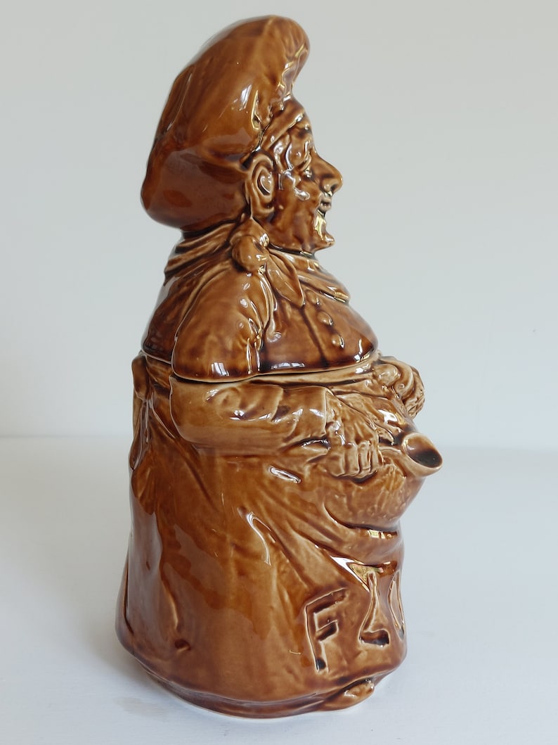 Vintage Sadler LARGE Ceramic Baker Character-Novelty Lidded Flour Storage Dish! image 10