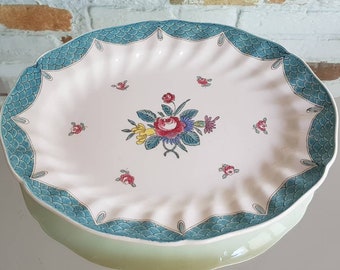 Rare Large Oval Shaped Royal Doulton Serving Cake Platter- Pattern Lowestoft Bouquet- 11" long X 9" wide