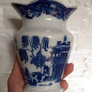Willow Pattern Antique Ceramic Toothbrush Holder c.1900&#39;s