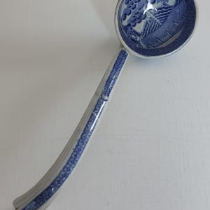 RARE XX LARGE- Long Early Victorian Transferware Printed Soup 14&quot; Ladle- Willow Pattern c1840- 1900