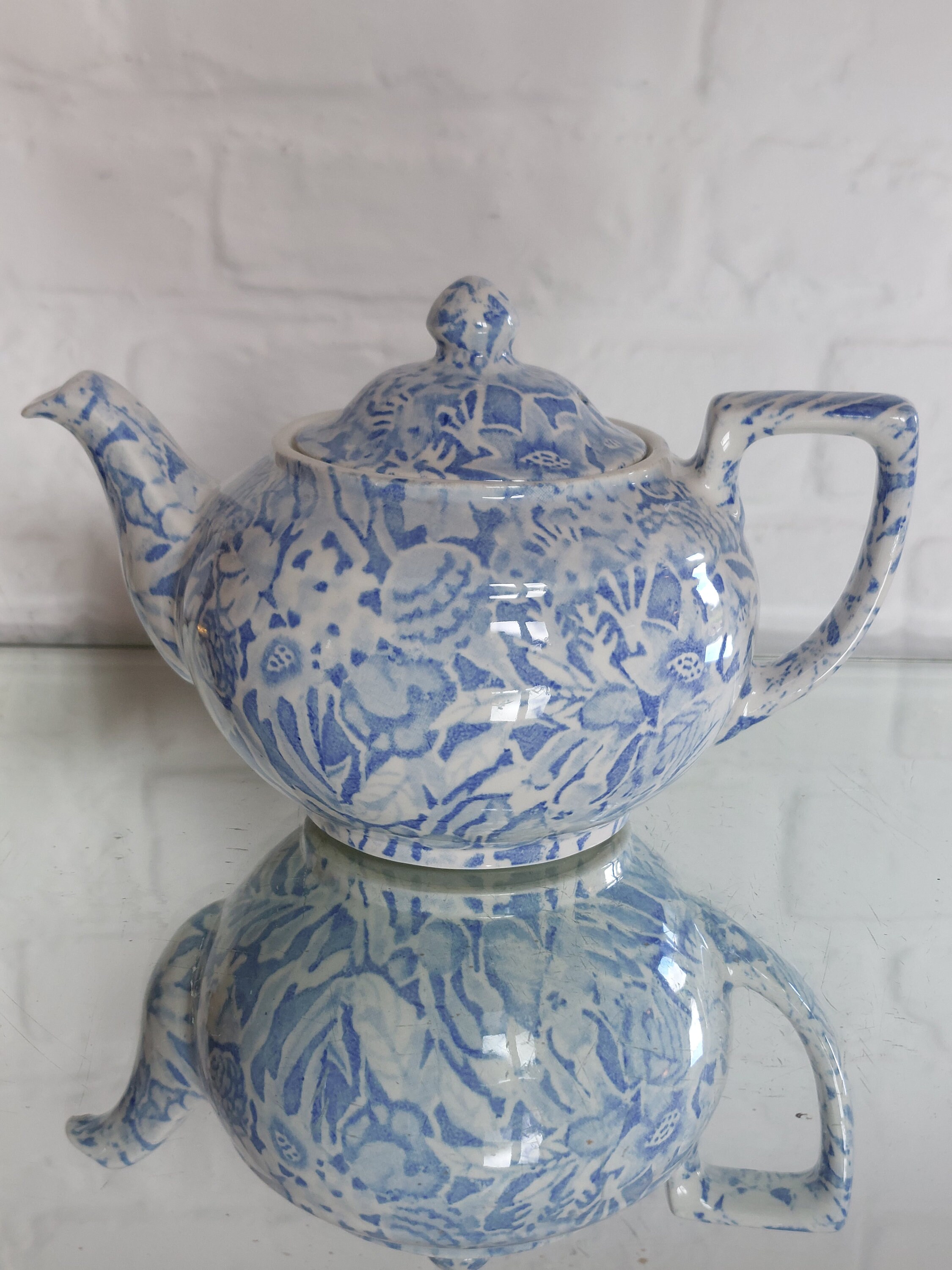 Burleigh Scilla - Etsy
