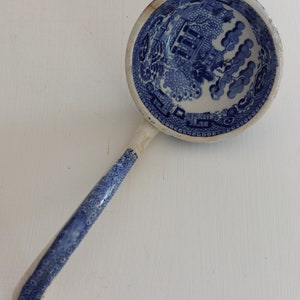 Rare Antique Willow Pattern Small Ladle c1800