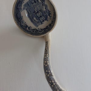 Rare Antique Willow Pattern Small Ceramic Sauce Ladle c1840