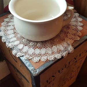 Vintage &quot;Arthur Wood&quot; Potty Chamber Planter 1940s