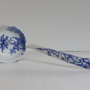 LARGE 13&quot; Victorian Porcelain Transfer Print Soup Ladle- Flow Blue Floral Pattern c1900s