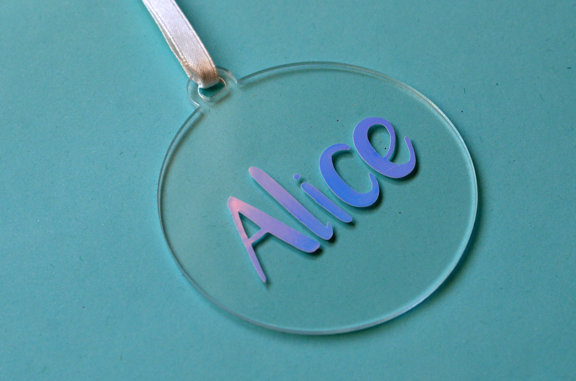 Décoration de Noël Personnalisée avec Prénom Holographique. Décoration en Acrylique - Personnalisée 