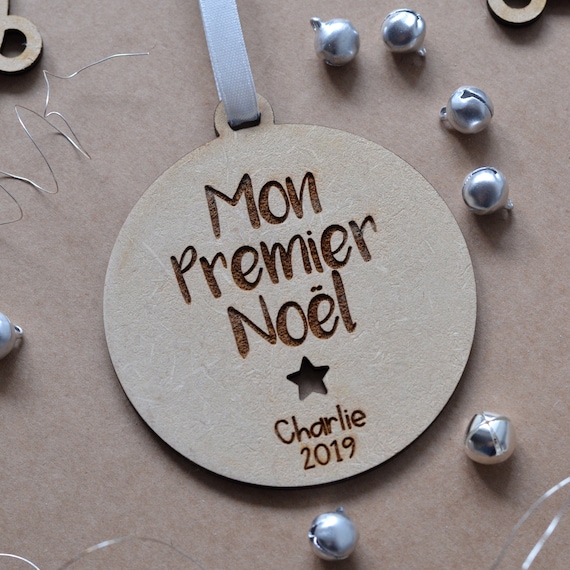 Décoration de Noël "Mon premier Noël" Personnalisée. Décoration de Noël en bois. First Christmas Ornament. Décoration pour sapin de Noël