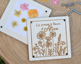 Presse à fleurs en bois personnalisée. Presse à fleurs pour herbier personnalisable.