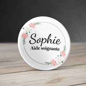 Personalized Nurse Pinback Button 58 mm with name Flower wreath design - Nurse pinback button - Custom Button - Nurse badge