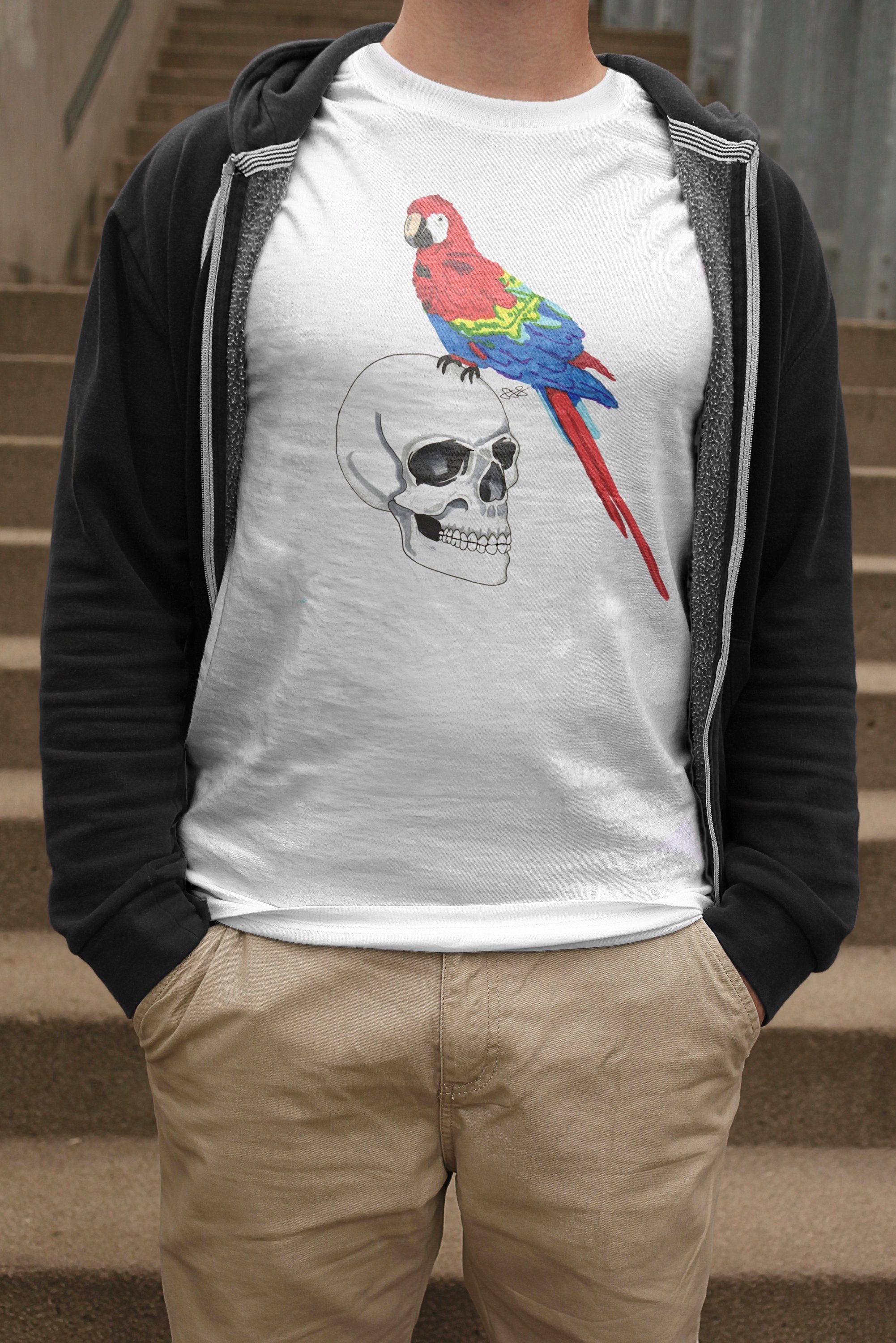 Image of Mens Skull & Parrot Pirate T-Shirt, Lover Tshirt Top Shirt Tee Gift