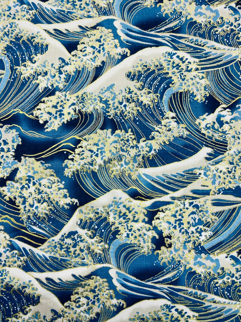 Furoshiki de algodón japonés estampado con ondas doradas, fondo azul, varias tallas imagen 3