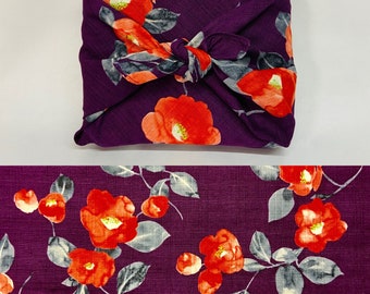 Furoshiki en patrón de algodón estampado japonés Tsubaki/Camellia fondo rojo violeta en varios tamaños