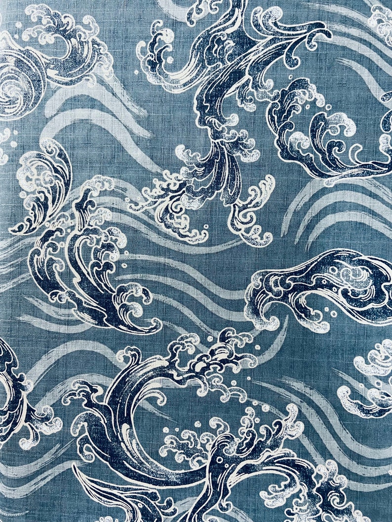Furoshiki in Japans bedrukt katoen, blauw waterpatroon, blauwgrijze achtergrond, verschillende maten afbeelding 2