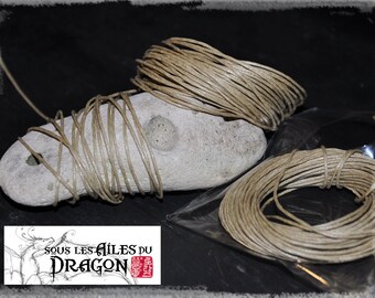 Set of 2 x 10 ml of waxed cotton diameter 1 mm