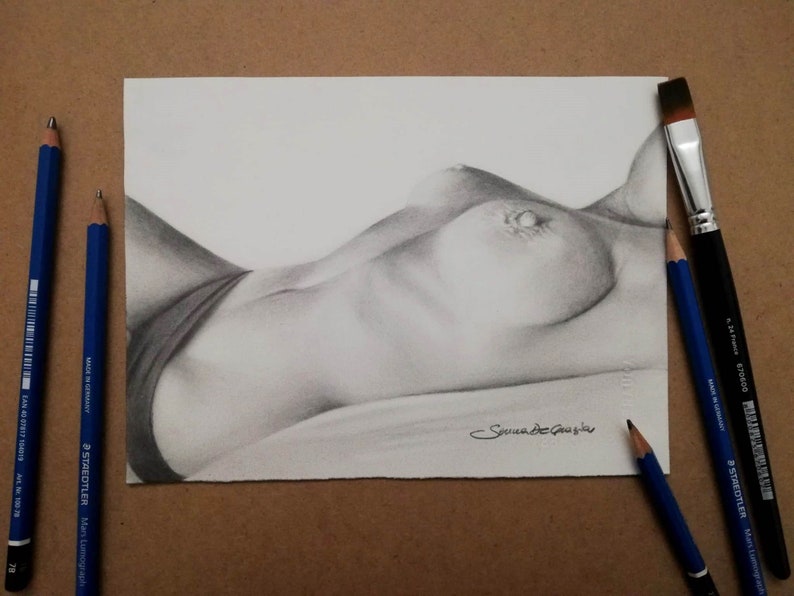 Aangepast naaktportret van foto, aangepaste naaktkunsttekening, foto vrouw om te tekenen, potloodtekening van foto, aangepaste naaktpotloodtekening van foto afbeelding 3