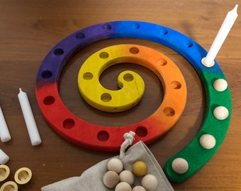 Spirale colorata dell'Avvento Avvento Calendario dell'Avvento a spirale Tappi compleanno Waldorf Montessori Candele Grimms Natale Decorazione natalizia bambino